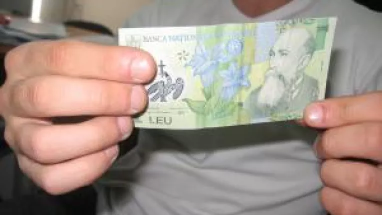 Calvarul restantierilor cu un leu . Biroul de Credite Secrete