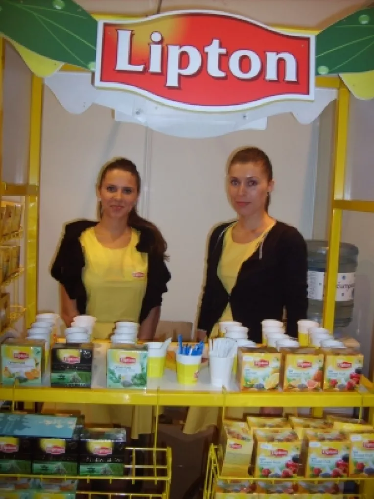 Ceaiurile Lipton, la targul de la Sala Dalles