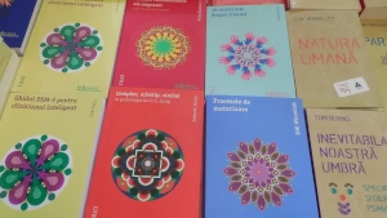 "Complex, arhetip, simbol" in psihologia lui C.G. Jung de Jolande Jacobi, la Editura TREI