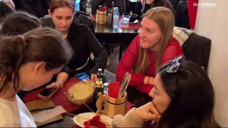 Efectul impozitarii bacsisului. De la aplicare a legii, statul a incasat 30 de milioane de lei