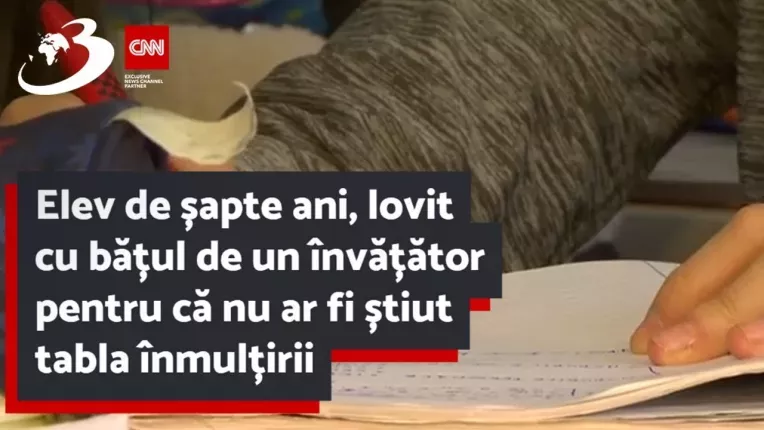 Elev de sapte ani, lovit cu batul de un invatator pentru ca nu ar fi stiut tabla inmultirii