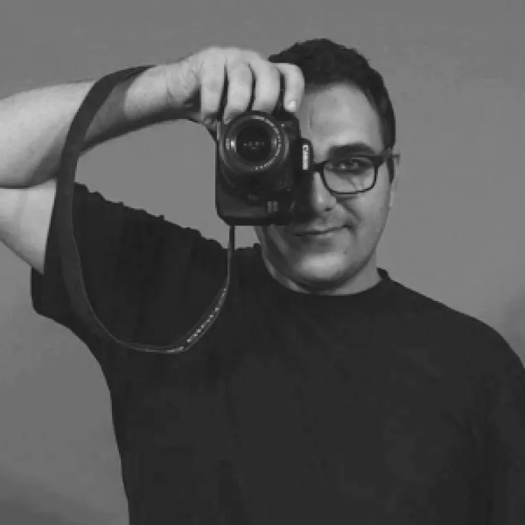 Interviu de Beatrice Cretu cu fotograful Alex Botezatu, care schimba in bine imaginea orasului Calarasi