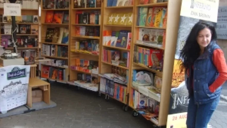 La standul Editurii RAO, s-au dat bine cartile clasice contemporane 