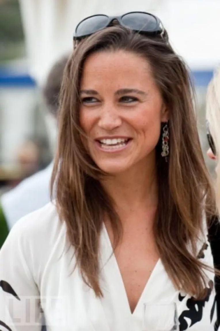 Pippa Middleton, sora lui Kate Middleton, se intretine cu Pilates si inot