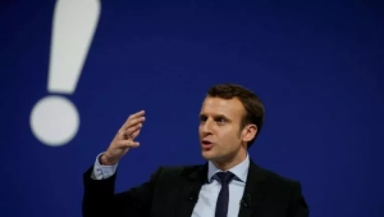 Presedintele Frantei, Emmanuel Macron,a sosit la Bucuresti pentru o vizita de cateva ore